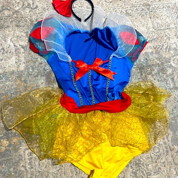 Sexy Snow White costume